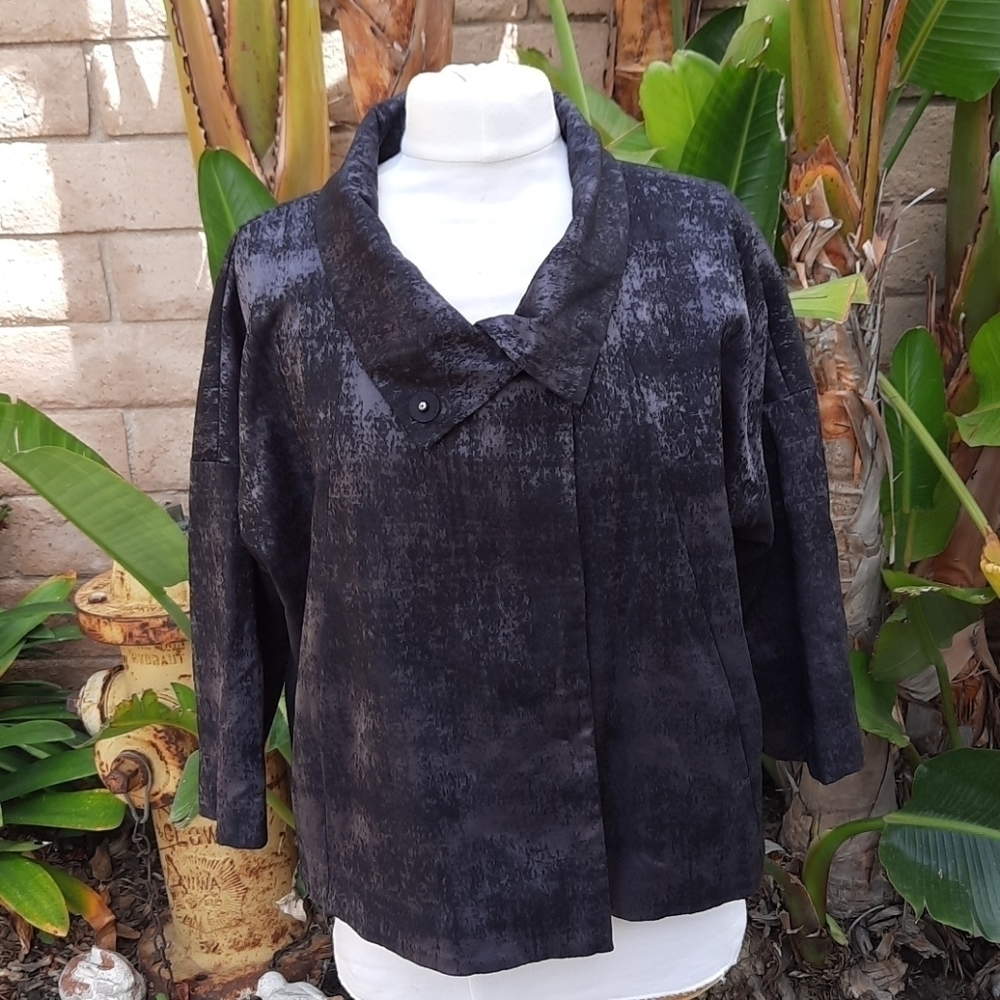 Eileen Fisher gray abstract Jacquard short jacket - Picture 1 of 10